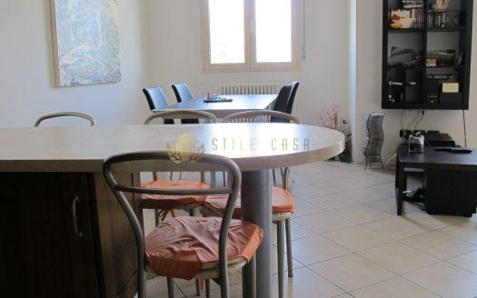 Borgo Maggiore: Elegante Trilocale di 78 mq Panoramico