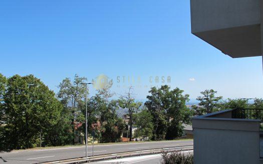 Borgo Maggiore: Elegante Trilocale di 78 mq Panoramico