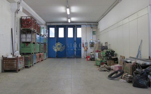 Galazzano: Laboratorio Artigianale-Commerciale