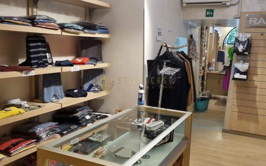 Borgo Maggiore : Locale Commerciale in Affitto