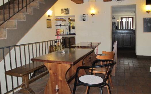 Borgo : Pub-Ristorantino “Trattativa Riservata”