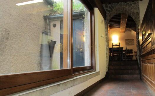 Borgo : Pub-Ristorantino “Trattativa Riservata”