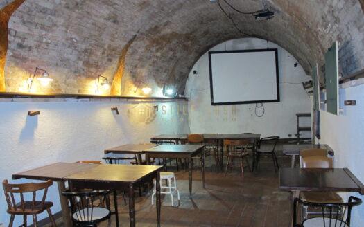 Borgo : Pub-Ristorantino “Trattativa Riservata”