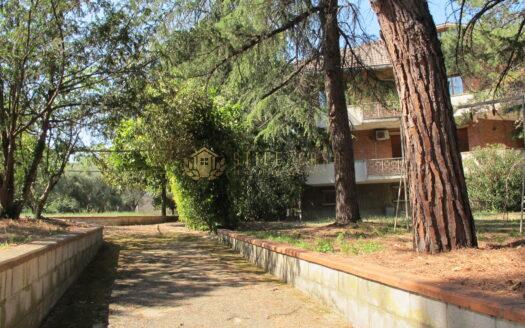 Covignano : Villa con Parco