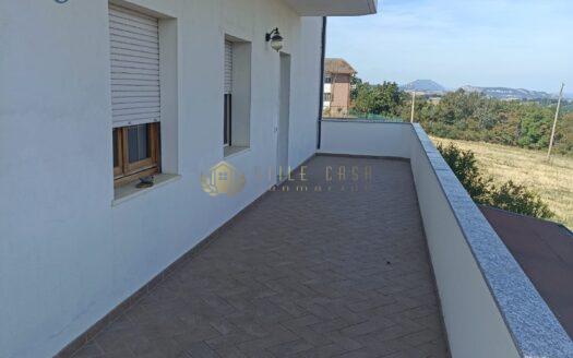 Valle sant’anastasio Italia : Villa con Piscina e Panorama