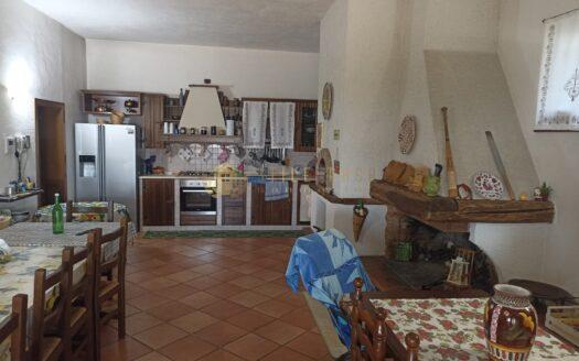 Valle sant’anastasio Italia : Villa con Piscina e Panorama