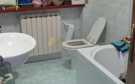 Fiorentino : Ampio Appartamento Panoramico
