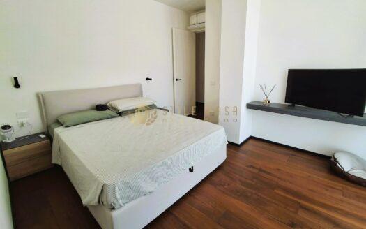 Borgo Maggiore : Attico di Design con Panorama