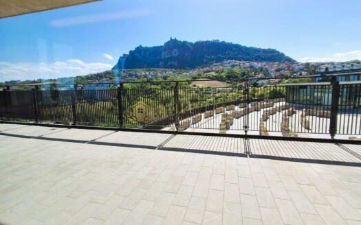 Borgo Maggiore : Attico di Design con Panorama